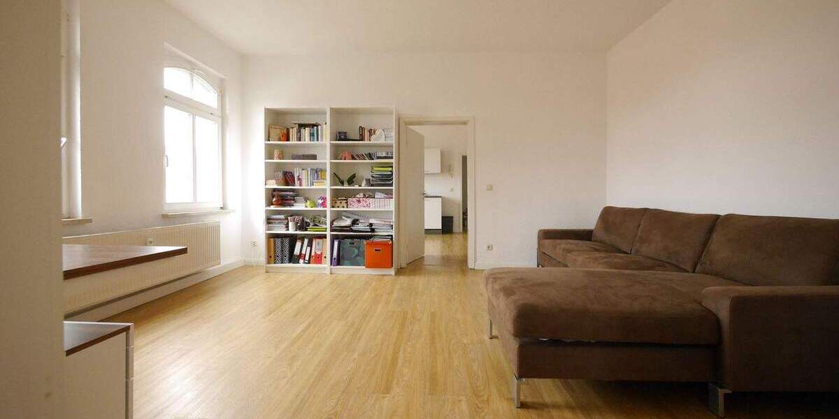 Etagenwohnung Weimar Altstadt - 2 Zimmer, 63 m&sup2;, 555&euro; | Angebot:26091986