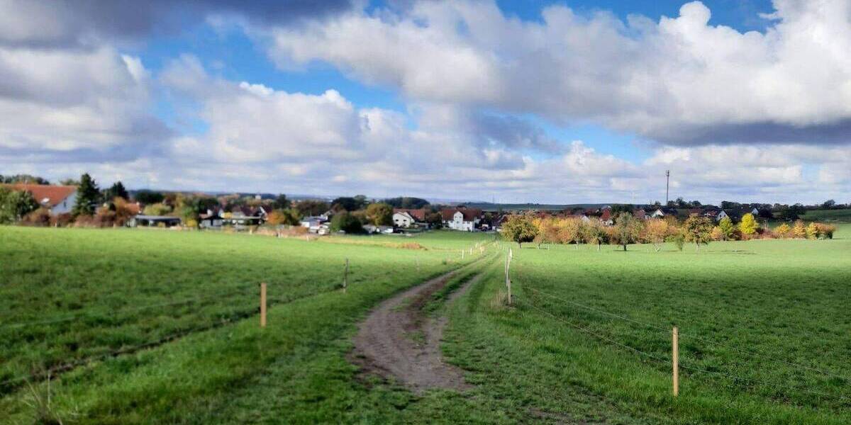 Etagenwohnung Niederzimmern Niederzimmern - 6 Zimmer, 149 m&sup2;, 199.000&euro; | Angebot:26915845