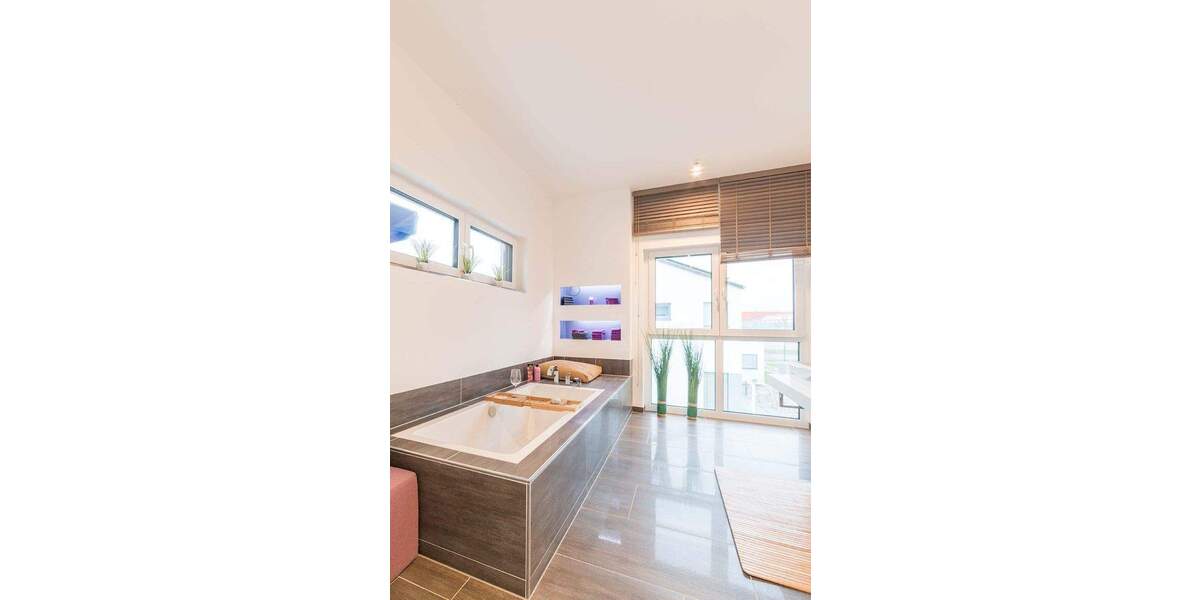 Mehrfamilienhaus, Wohnhaus Tannroda Tannroda - 5 Zimmer, 185 m&sup2;, 443.399&euro; | Angebot:25067531