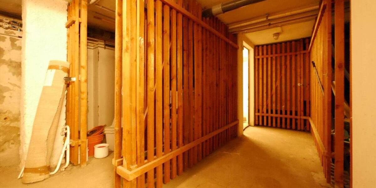 Mehrfamilienhaus, Wohnhaus Weimar Altstadt - 6 Zimmer, 343.000&euro; | Angebot:26891502