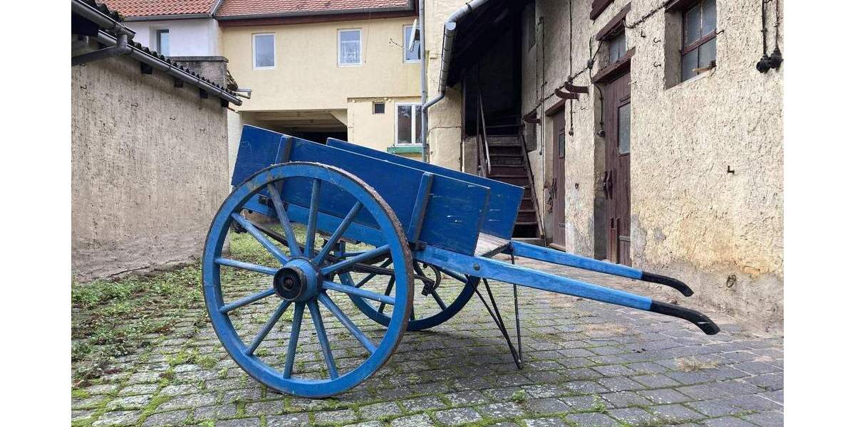 Einfamilienhaus Kölleda - 8 Zimmer, 172 m&sup2;, 110.000&euro; | Angebot:25771798