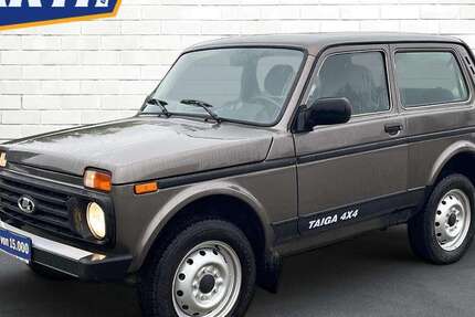 Lada Niva 22.511 km 12.990 € Amt Wachsenburg OT Thörey 99334
