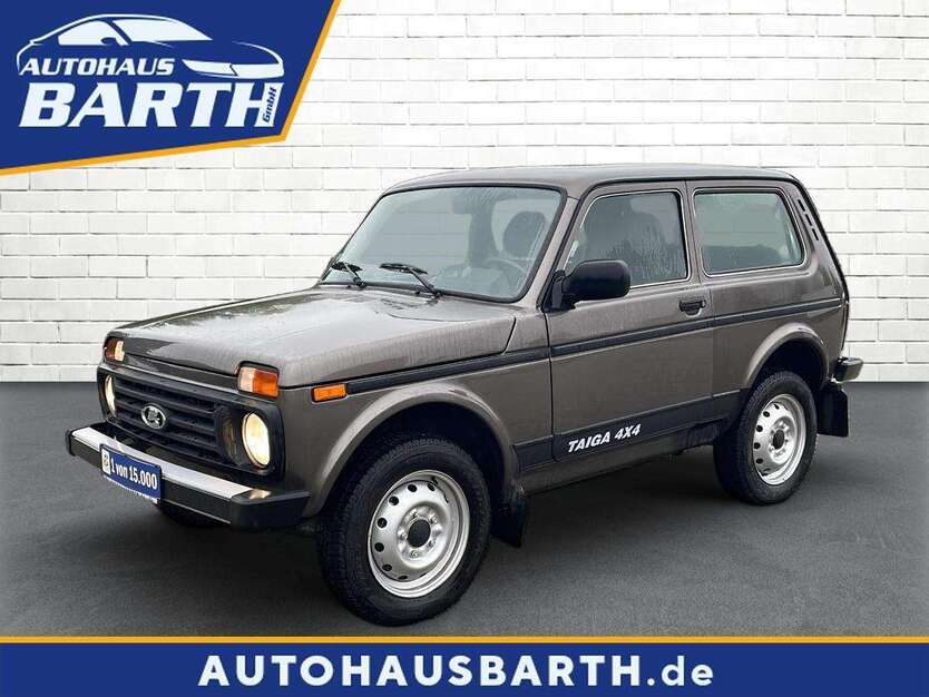 Lada Niva 22.511 km 12.990 € Amt Wachsenburg OT Thörey 99334