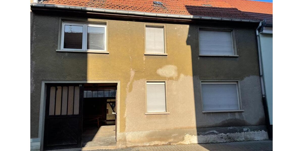 Reihenhaus Sömmerda - 6 Zimmer, 140 m&sup2;, 980&euro; | Angebot:25055728