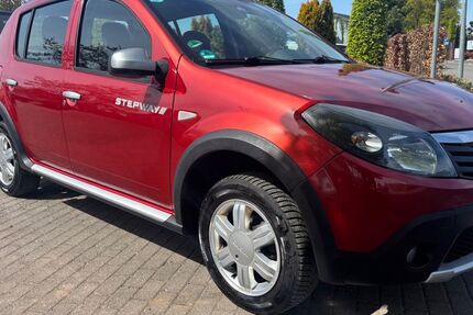 Dacia Sandero 168.500 km 4.000 &euro; Erfurt 99085