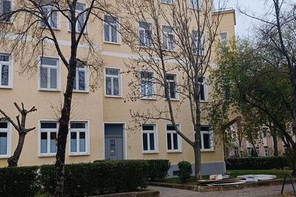 ATLAS IMMOBILIEN: Schöne Etagenwohnung mit modernen Bad 1 zimmer