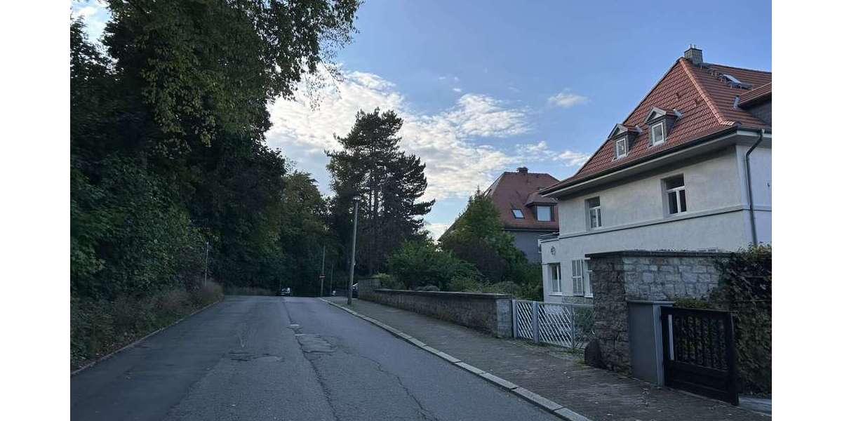 Wohnung zum Mieten in Erfurt 1.355 € 112.92 m² 3 zimmer