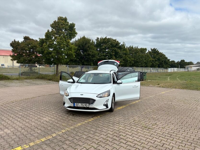 Ford Focus 132.637 km 11.199 € Erfurt 99192