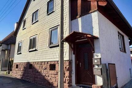 Haus Geratal Geraberg - 6 Zimmer, 150 m&sup2;, 139.000&euro; | Angebot:26082545