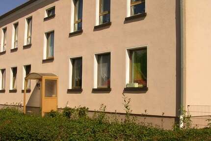Wohnung Gräfenroda Gräfenroda - 3 Zimmer, 67 m&sup2;, 73.000&euro; | Angebot:25762344