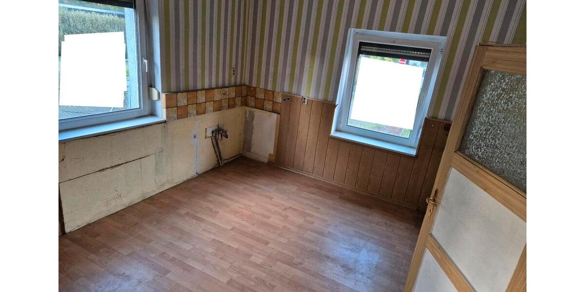 Einfamilienhaus Drei Gleichen - 5 Zimmer, 150 m&sup2;, 160.000&euro; | Angebot:23145537