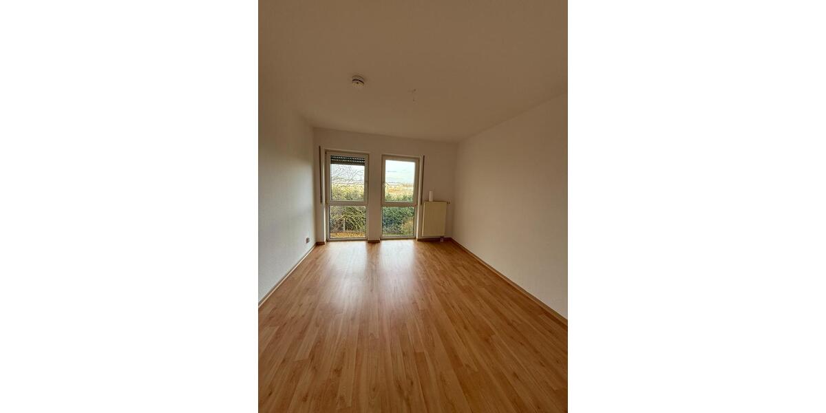 **Helle 3-Zimmer-Wohnung in Gamstädt – Bezugsfrei ab sofort** 3 zimmer