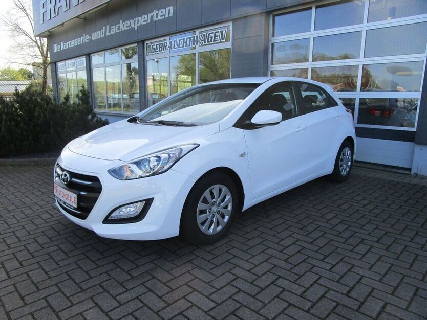 i30