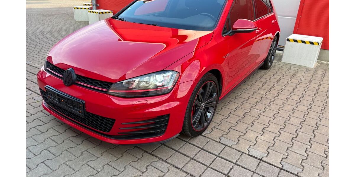 VW Golf 141.000 km 13.550 &euro; Gotha 99867
