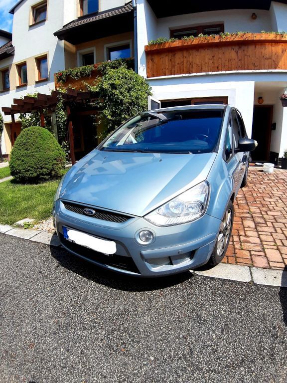 Ford S-Max 261.000 km 3.999 € Erfurt 99097