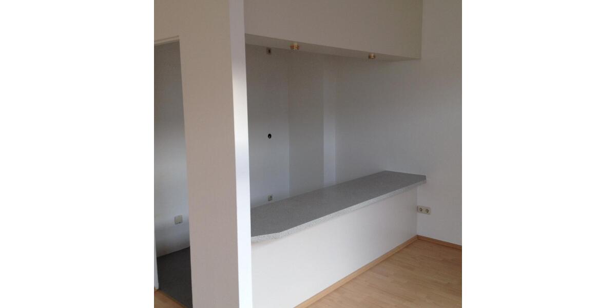 Dachgeschoßwohnung Erfurt Andreasvorstadt - 2 Zimmer, 64 m&sup2;, 580&euro; | Angebot:25585628