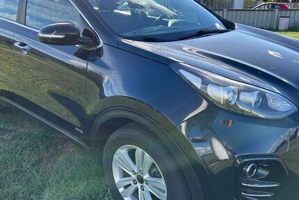 Kia Sportage 143.200 km 14.875 € Herbsleben 99955