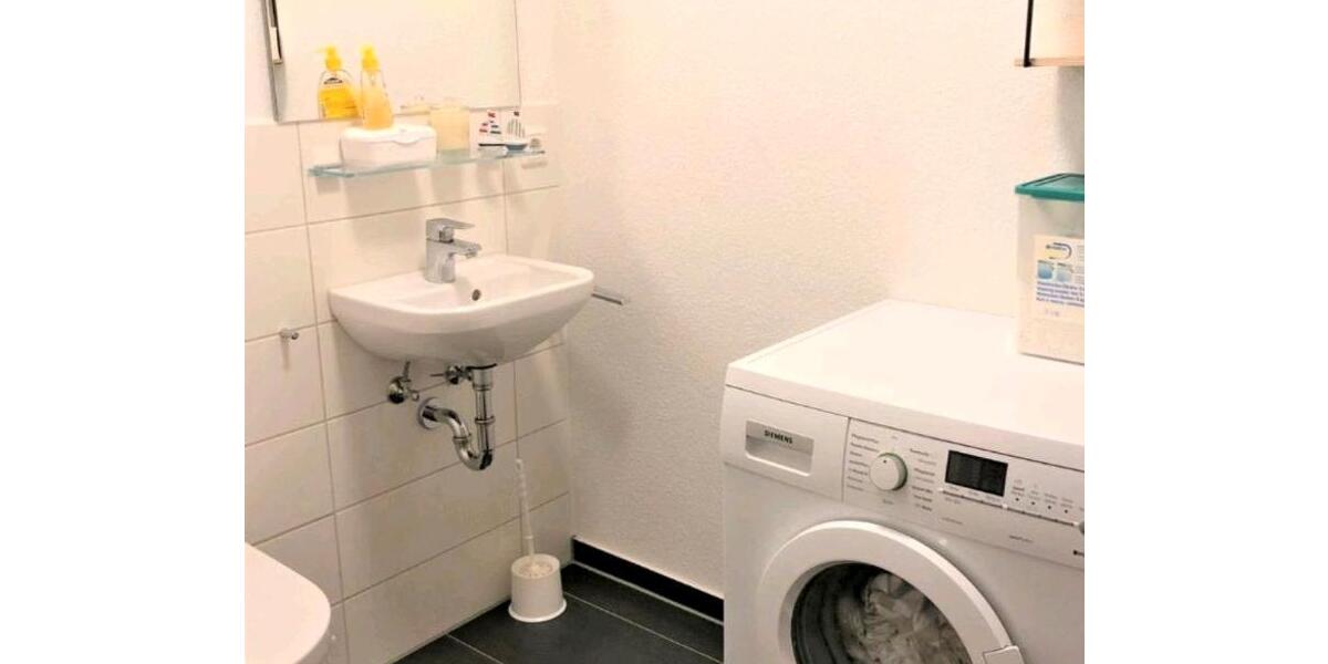 Dachgeschoßwohnung Erfurt Johannesplatz - 4 Zimmer, 146 m&sup2;, 2.000&euro; | Angebot:25922484