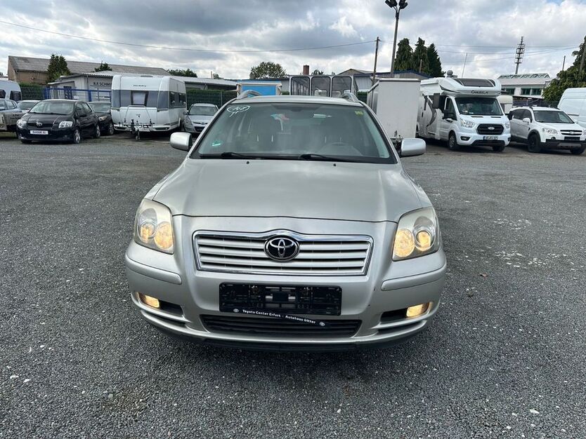 Toyota Avensis 293.879 km 990 € Apolda 99510