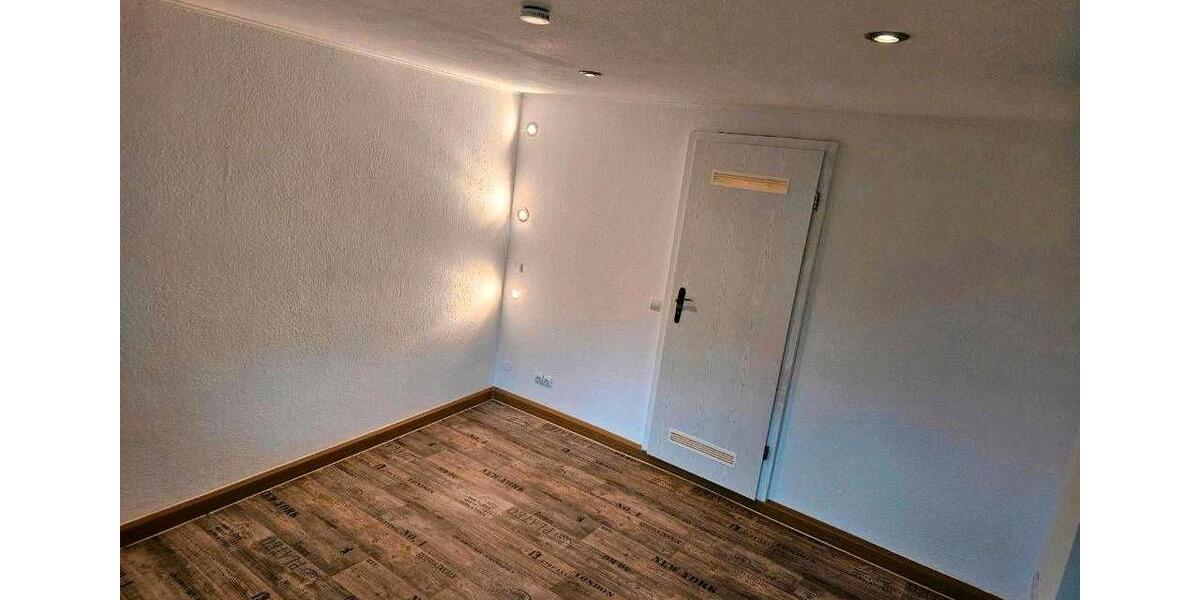 Etagenwohnung Greußen - 2 Zimmer, 63 m&sup2;, 570&euro; | Angebot:26558171
