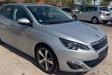 Peugeot 308 159.000 km 3.499 &euro; Gotha 99867