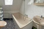 (EF0170_Y) Erfurt: Löbervorstadt, möbliertes Zimmer in schöner Wohnlage im DG mit eigenem Bad, an Wochenendheimfahrer - Zimmer Erfurt Löbervorstadt | Angebot:27322855