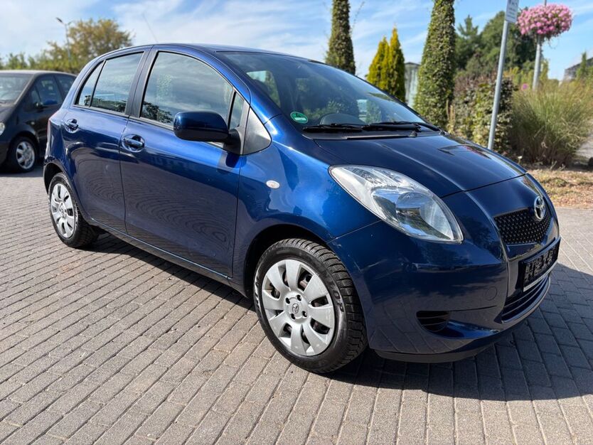 Toyota Yaris 35.000 km 4.500 € Erfurt 99085