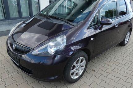 Honda Jazz 191.000 km 999 &euro; Erfurt 99087