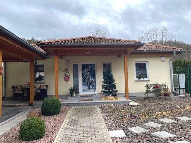 Sehr schöner Wohnbungalow sucht neue Eigentümer ! 4 zimmer