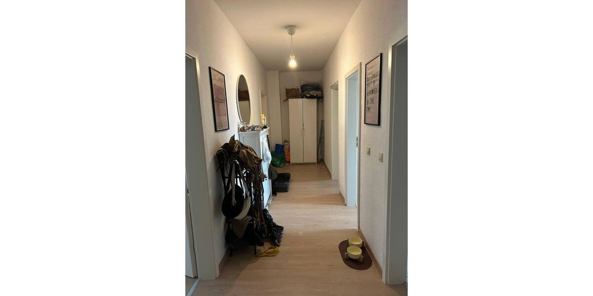 Etagenwohnung Erfurt Johannesplatz - 3 Zimmer, 73 m&sup2;, 670&euro; | Angebot:26650081