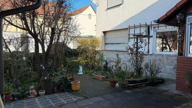Einfamilienhaus Dachwig - 6 Zimmer, 150 m&sup2;, 250.000&euro; | Angebot:27086409