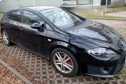 Seat Leon 177.580 km 7.900 &euro; Erfurt 99084