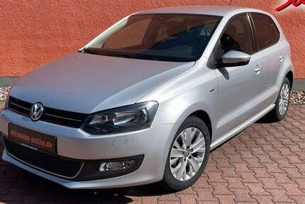 VW Polo 74.572 km 7.890 € Gotha 99867